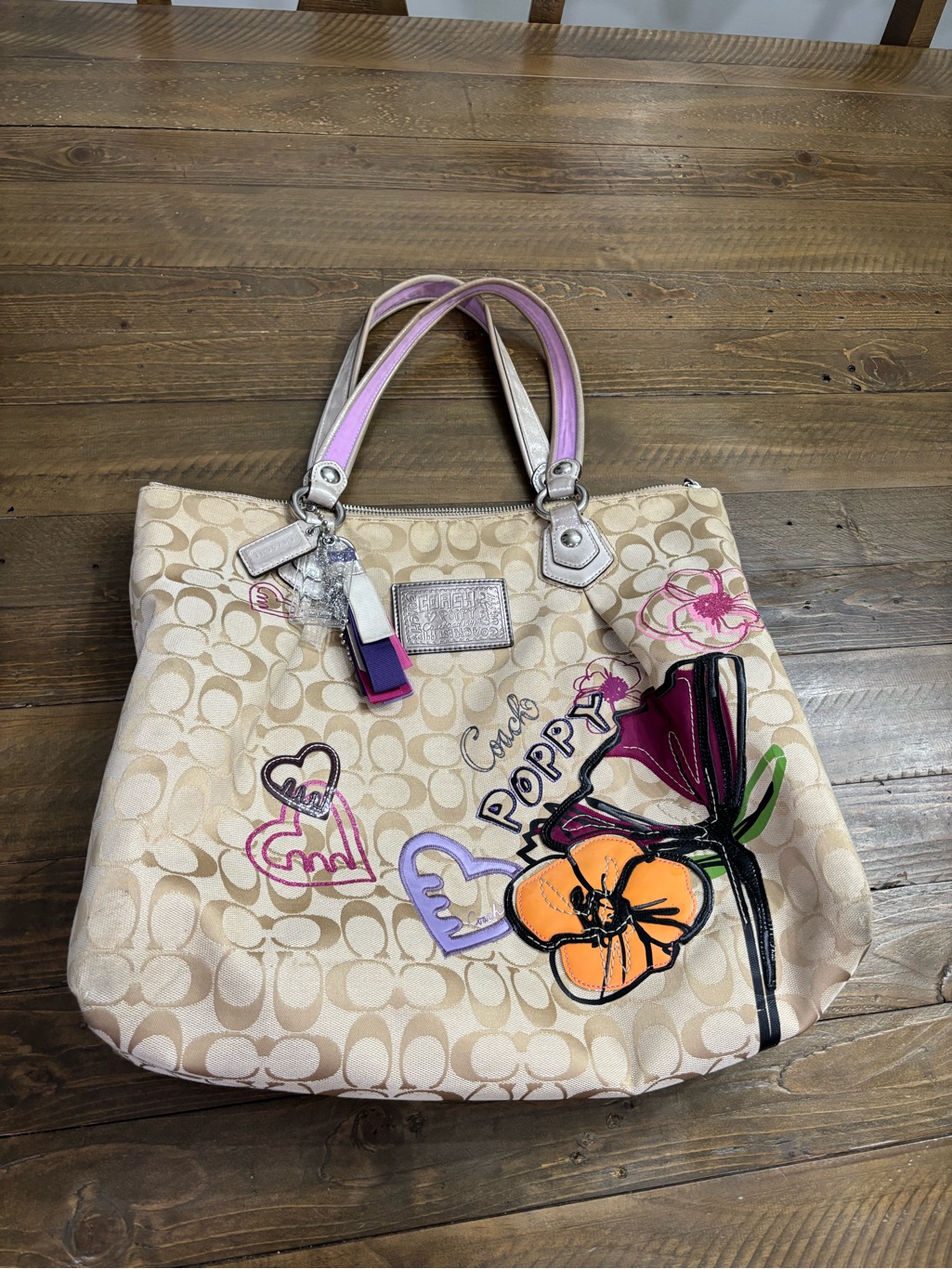 Coach Poppy Signature Tote In Beige Canvas